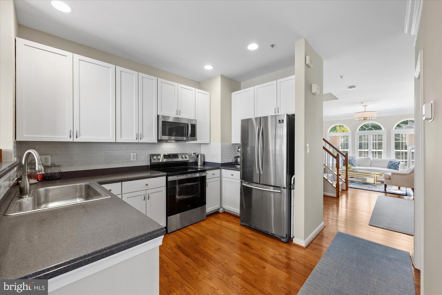 166 Comay Ter Property Photo 8