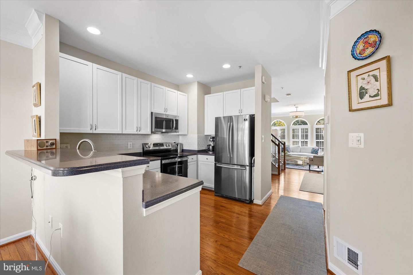 166 Comay Ter Property Photo 10