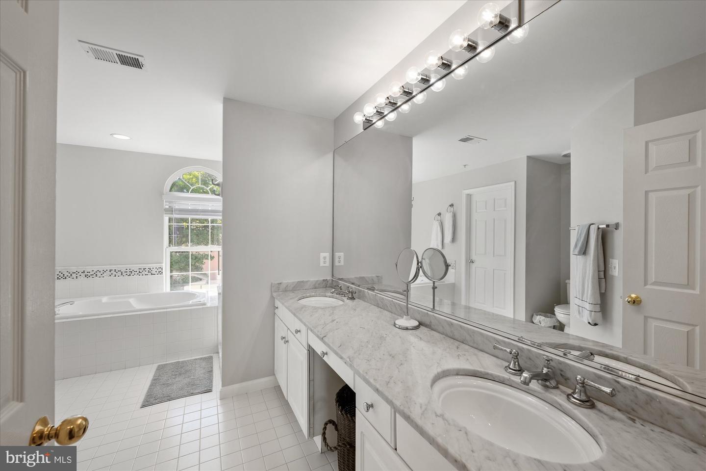 166 Comay Ter Property Photo 19