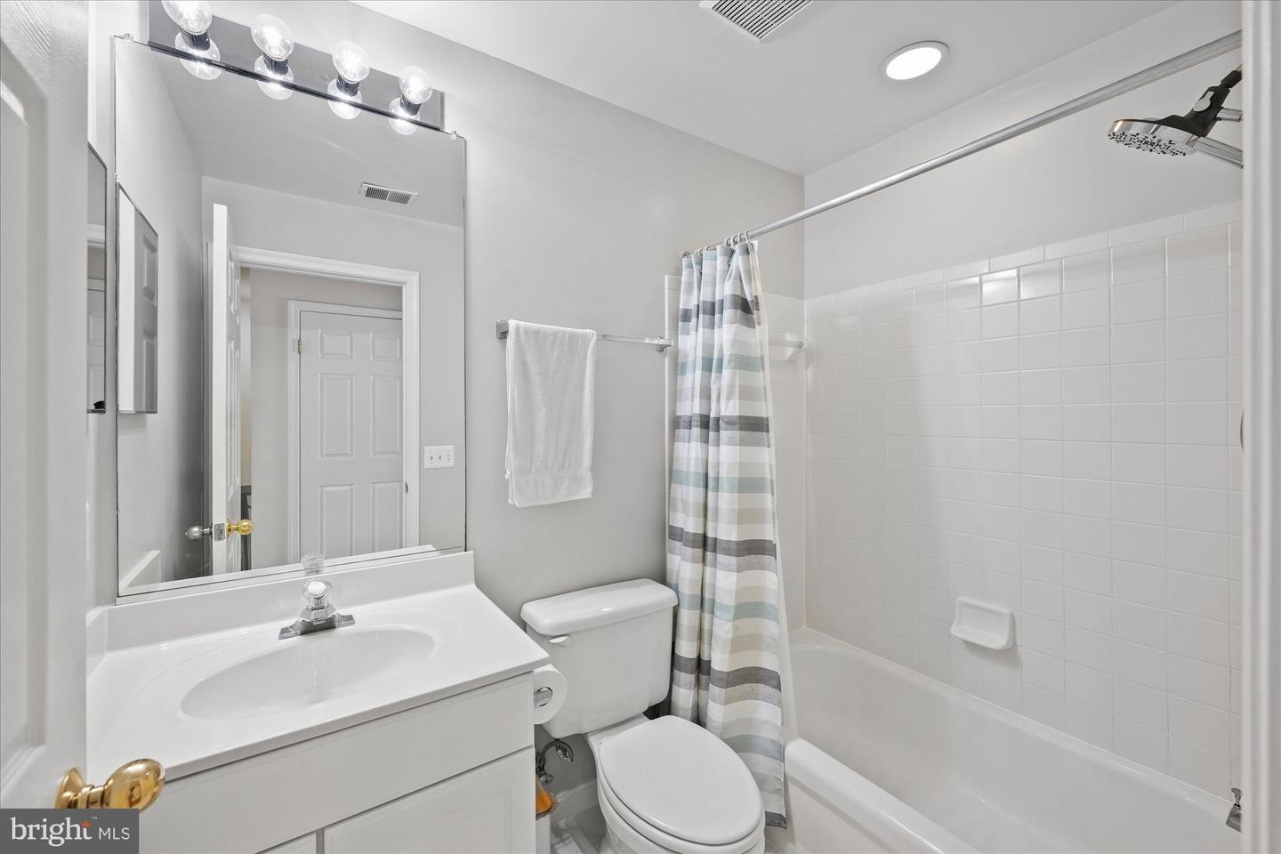 166 Comay Ter Property Photo 24