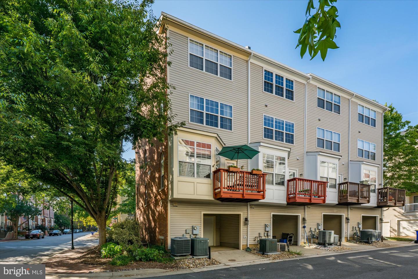166 Comay Ter Property Photo 32