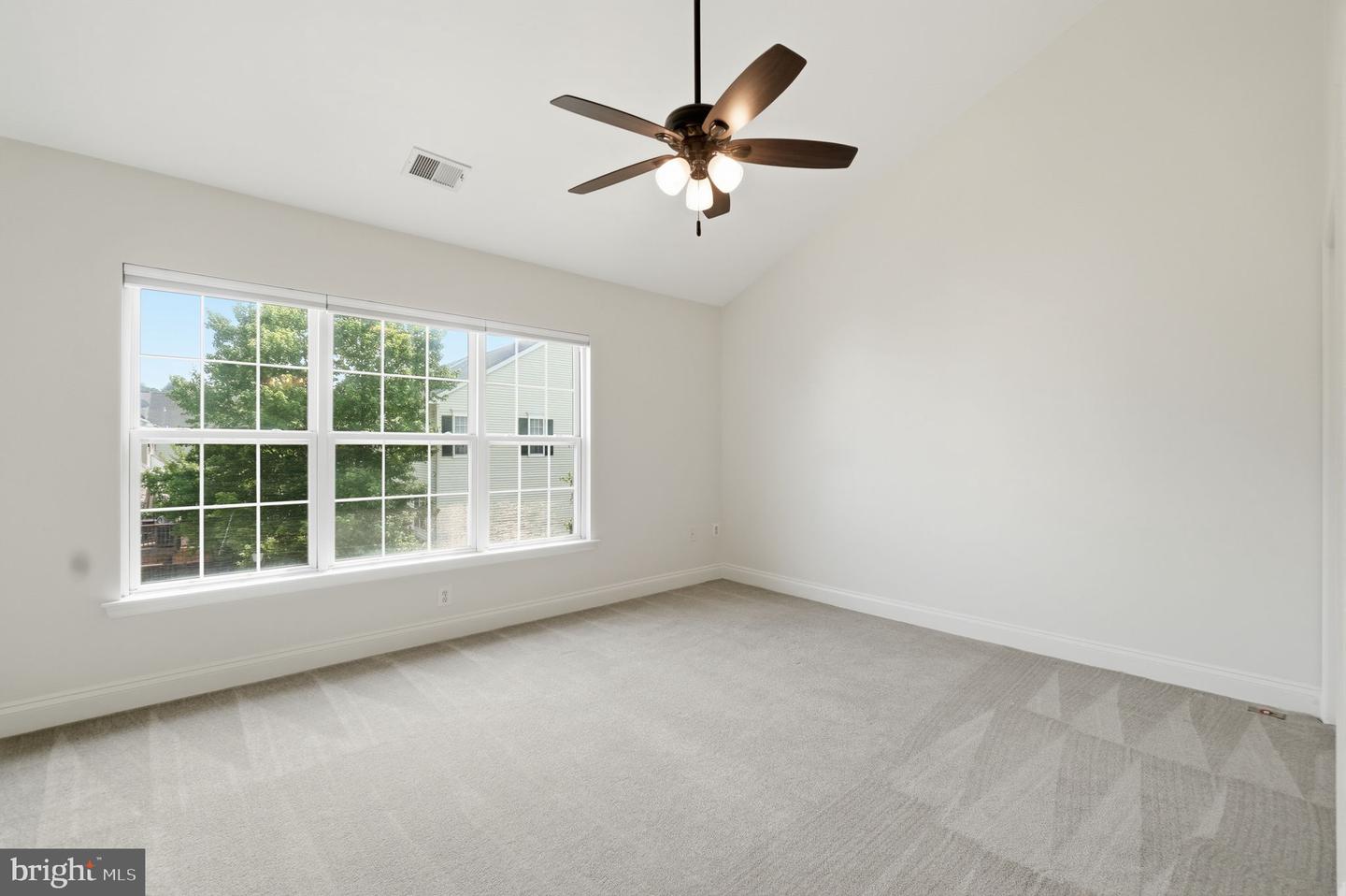 3839 Watkins Mill Dr Property Photo 19