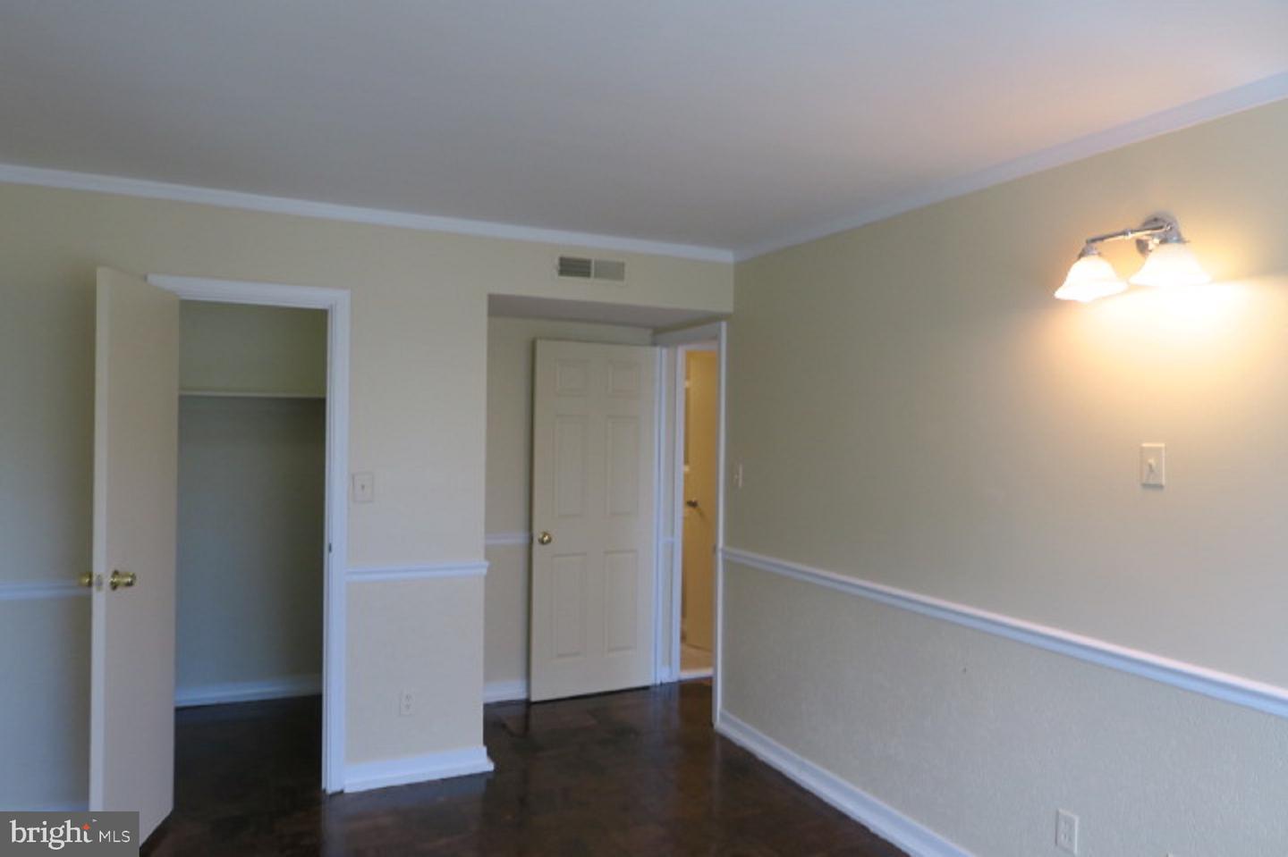 5801 Quantrell Ave #308 Property Photo 17