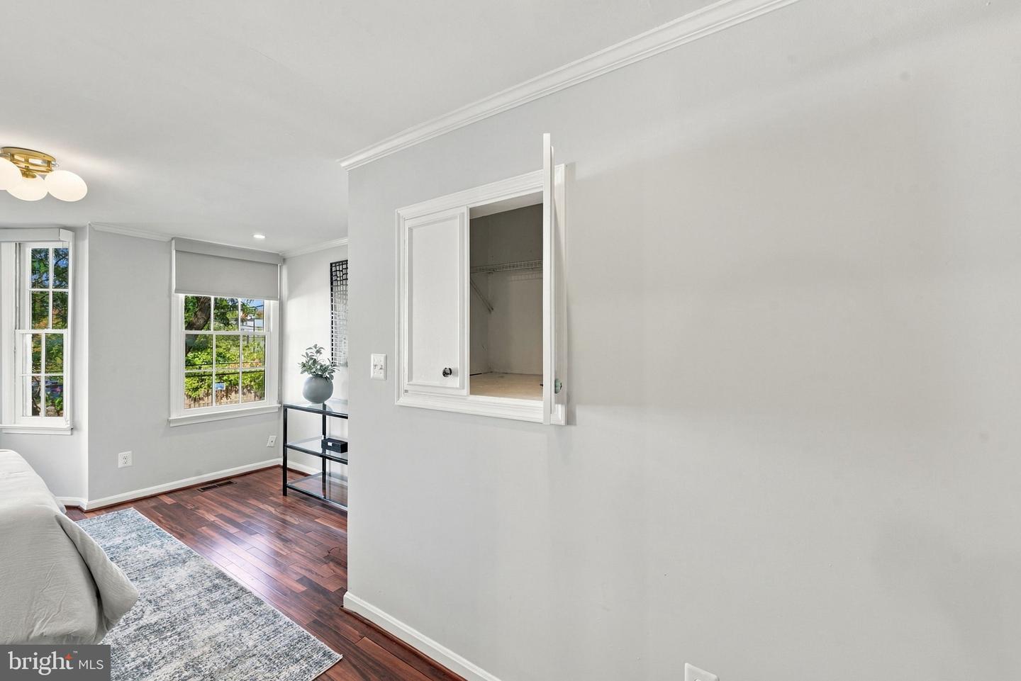 517 N Alfred St Property Photo 38