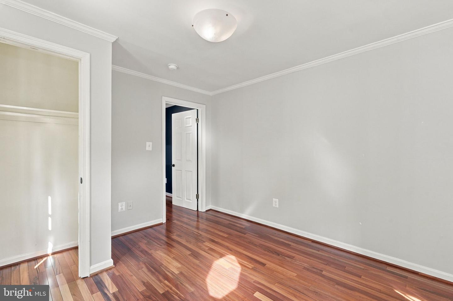 517 N Alfred St Property Photo 42