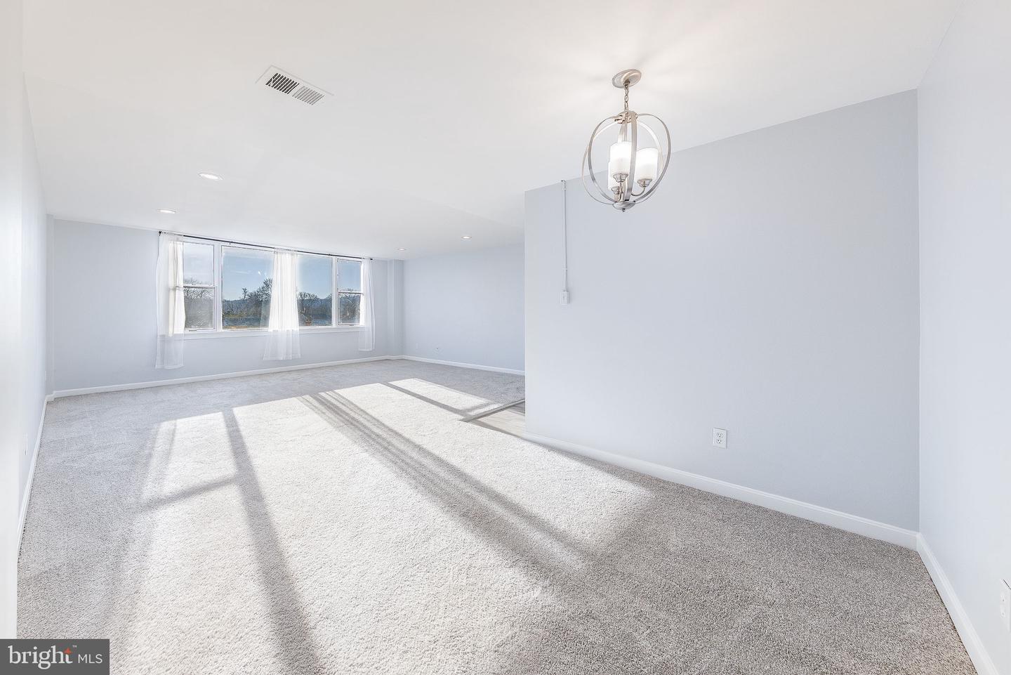 4600 Duke St #413 Property Photo 14