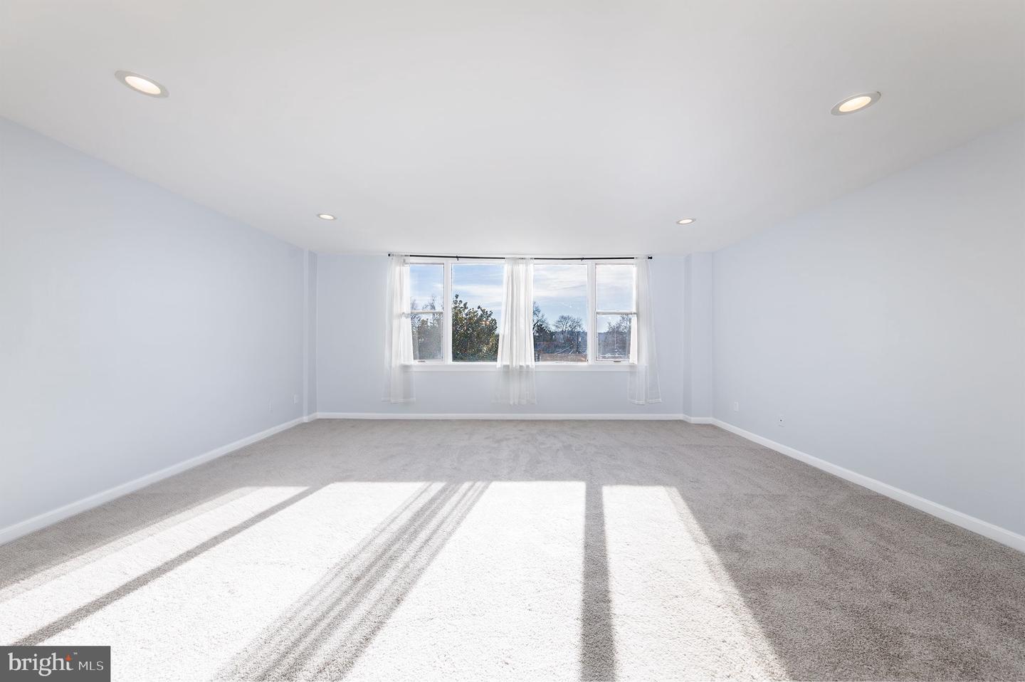 4600 Duke St #413 Property Photo 16