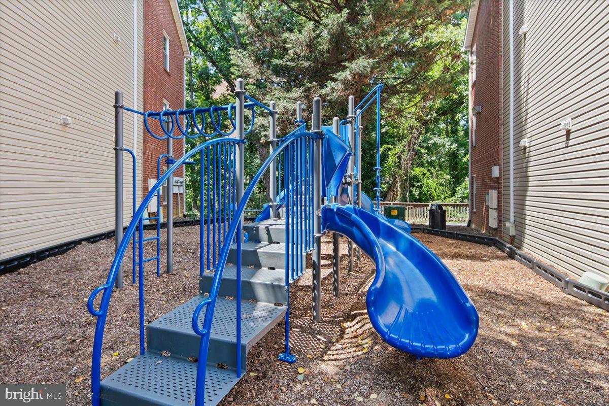 3303 Wyndham Cir #146 Property Photo 45