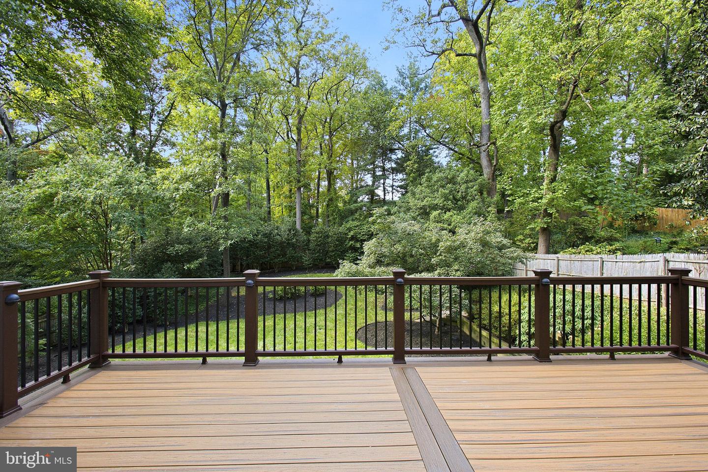 1106 N Howard St Property Photo 10