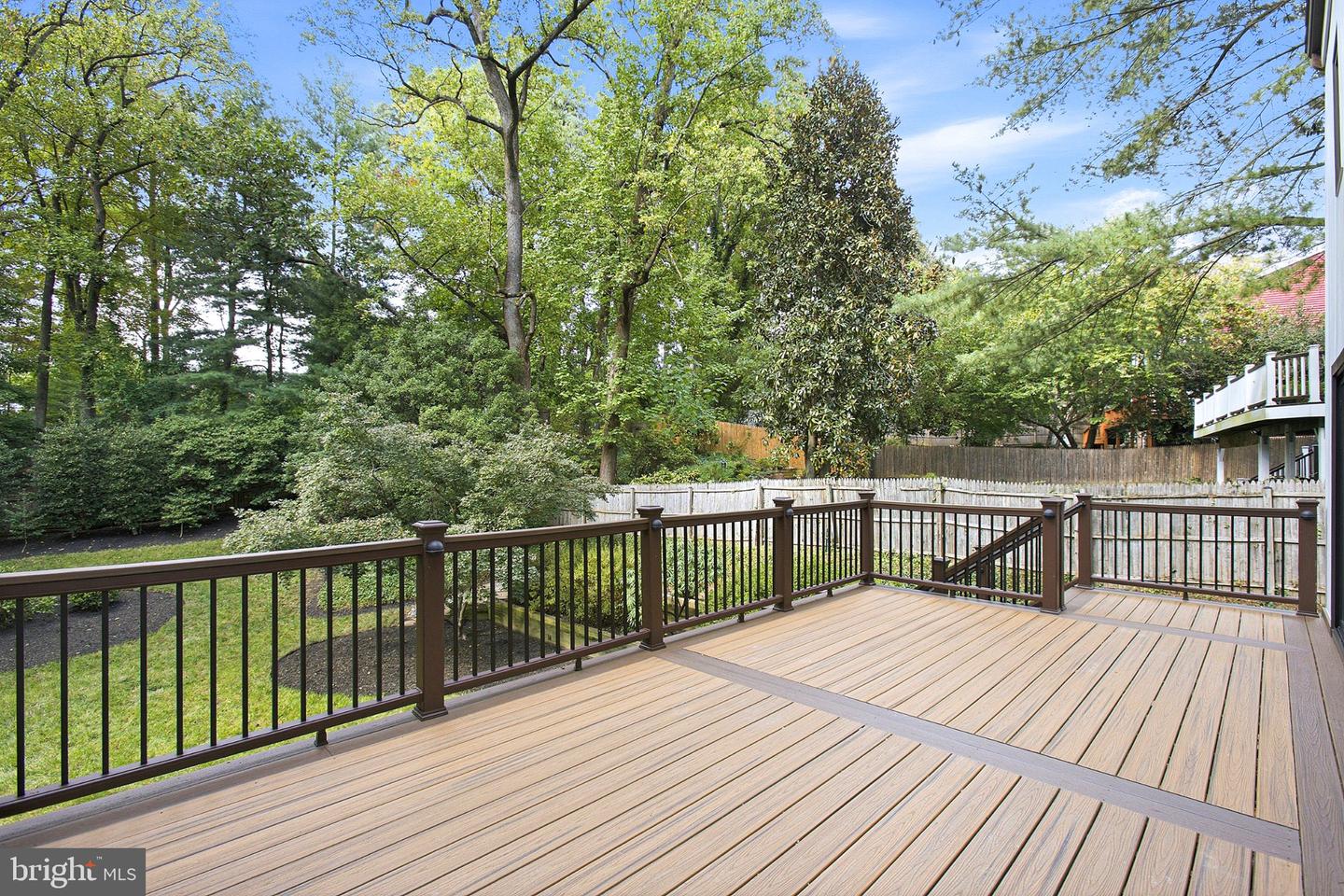 1106 N Howard St Property Photo 11