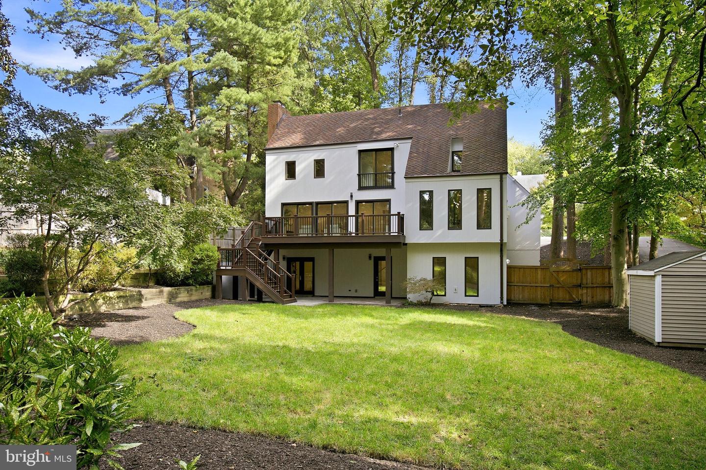 1106 N Howard St Property Photo 49