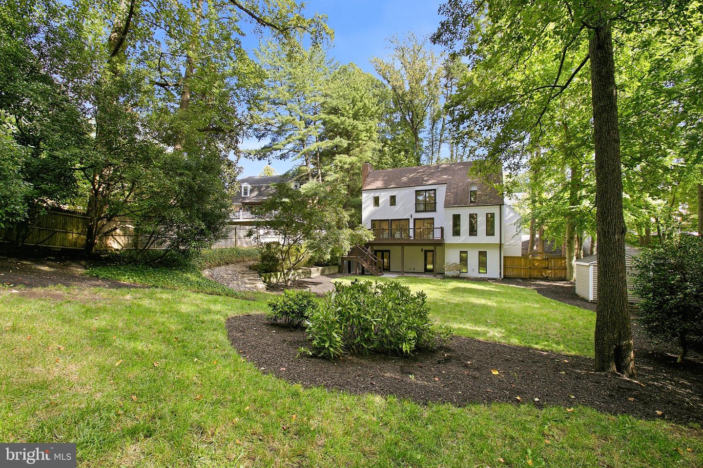 1106 N Howard St Property Photo 52