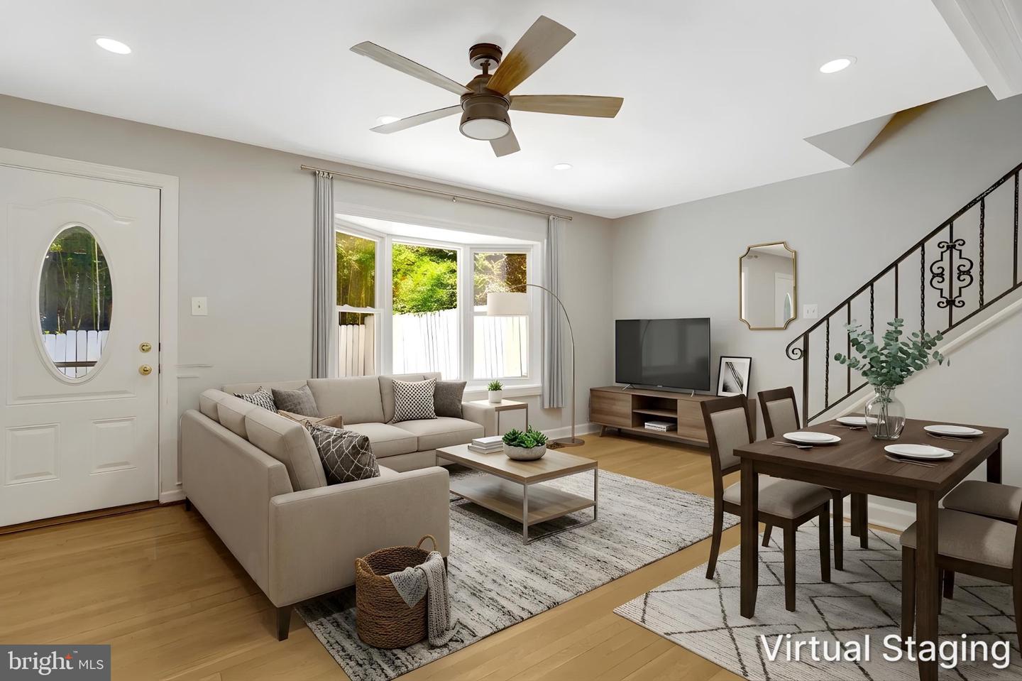 2935 Landover St Property Photo 3