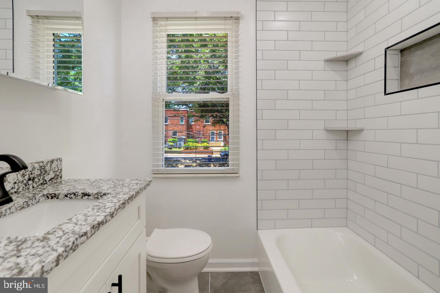 2935 Landover St Property Photo 13