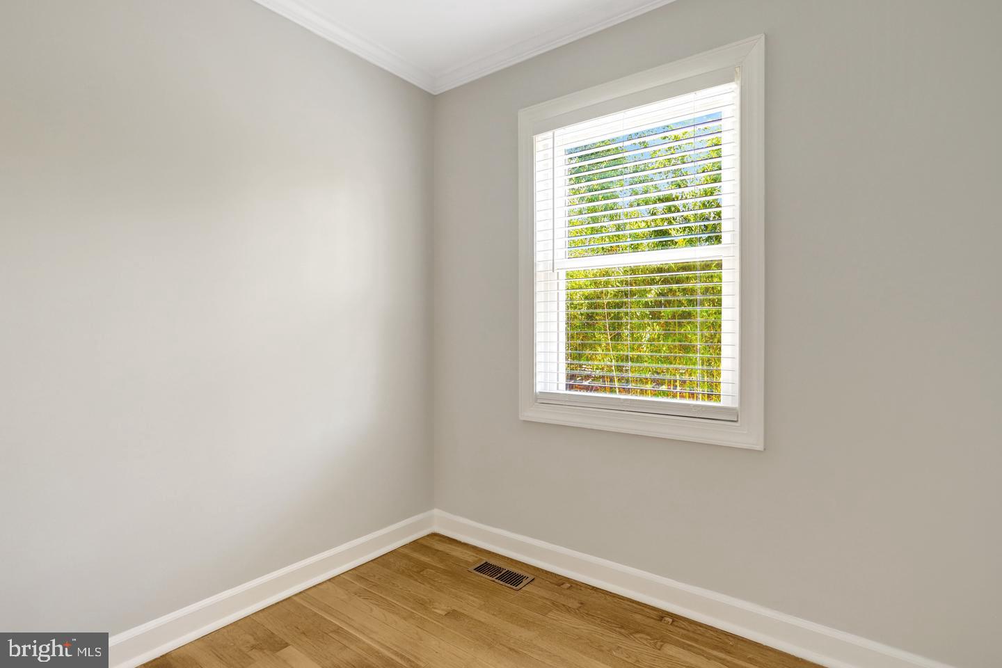 2935 Landover St Property Photo 17