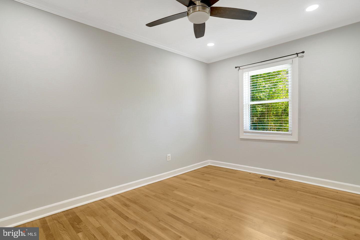 2935 Landover St Property Photo 18
