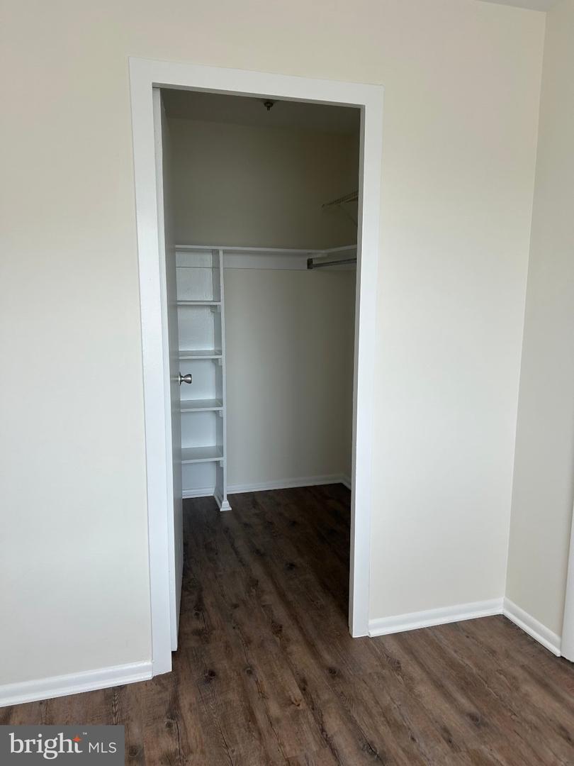 5340 Holmes Run Pkwy #516 Property Photo 13