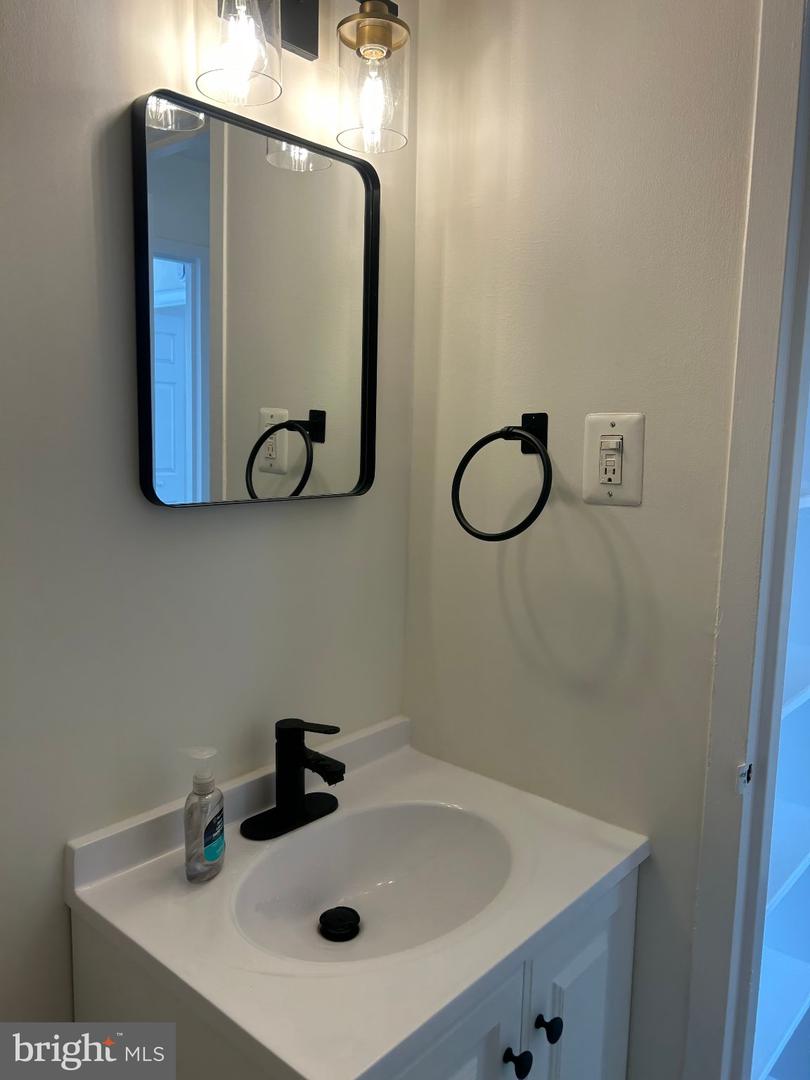 5340 Holmes Run Pkwy #516 Property Photo 18