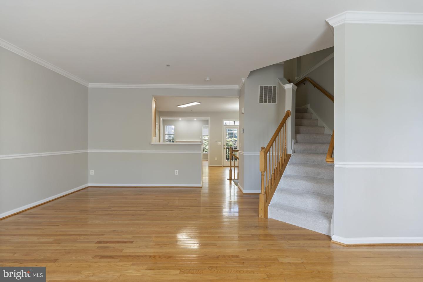 5112 Grimm Dr Property Photo 17
