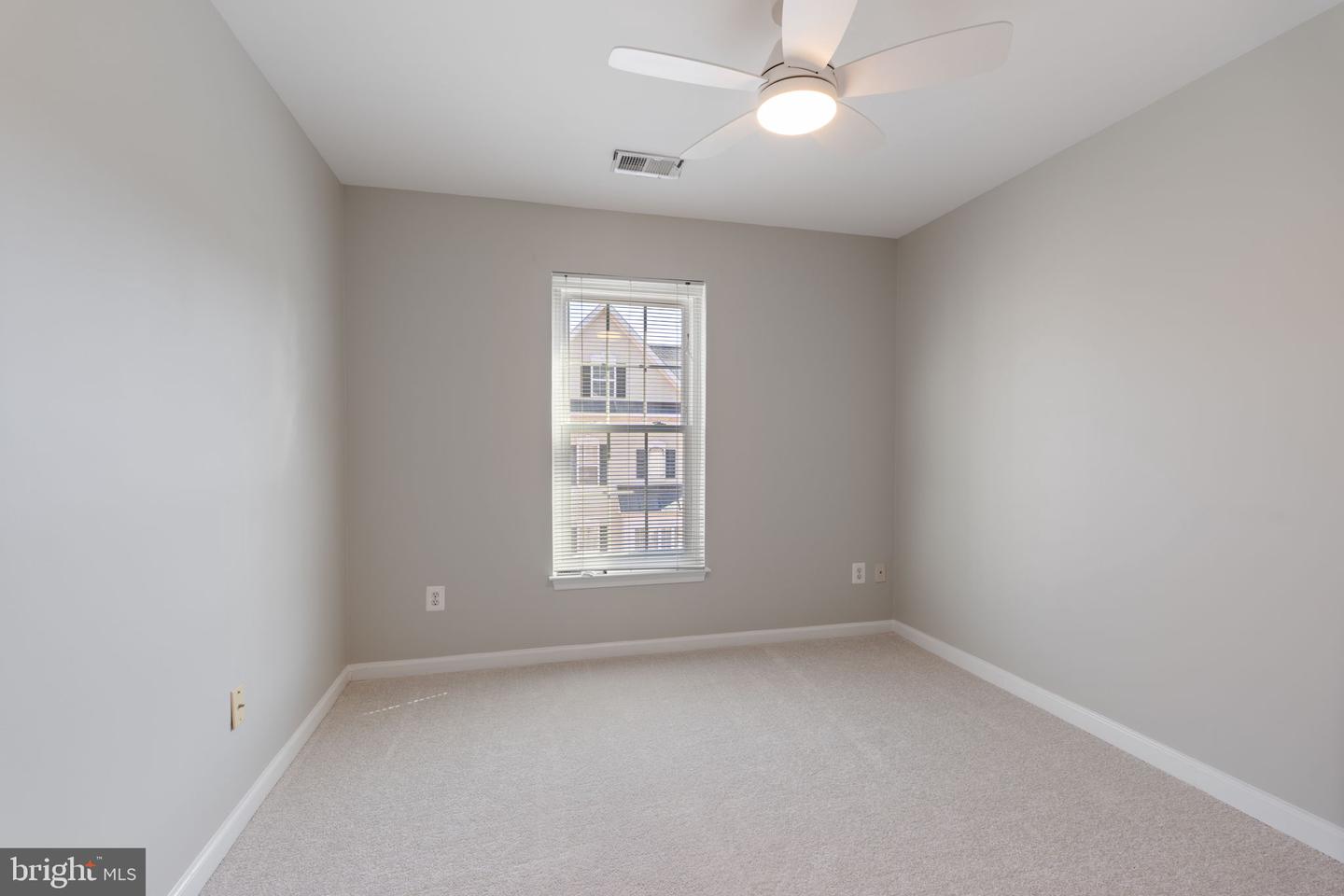 5112 Grimm Dr Property Photo 23