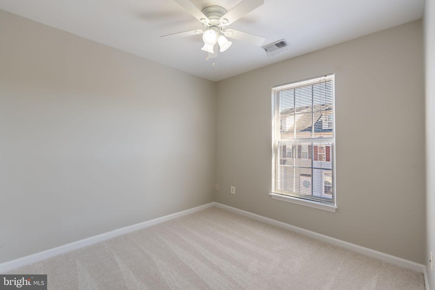 5112 Grimm Dr Property Photo 25