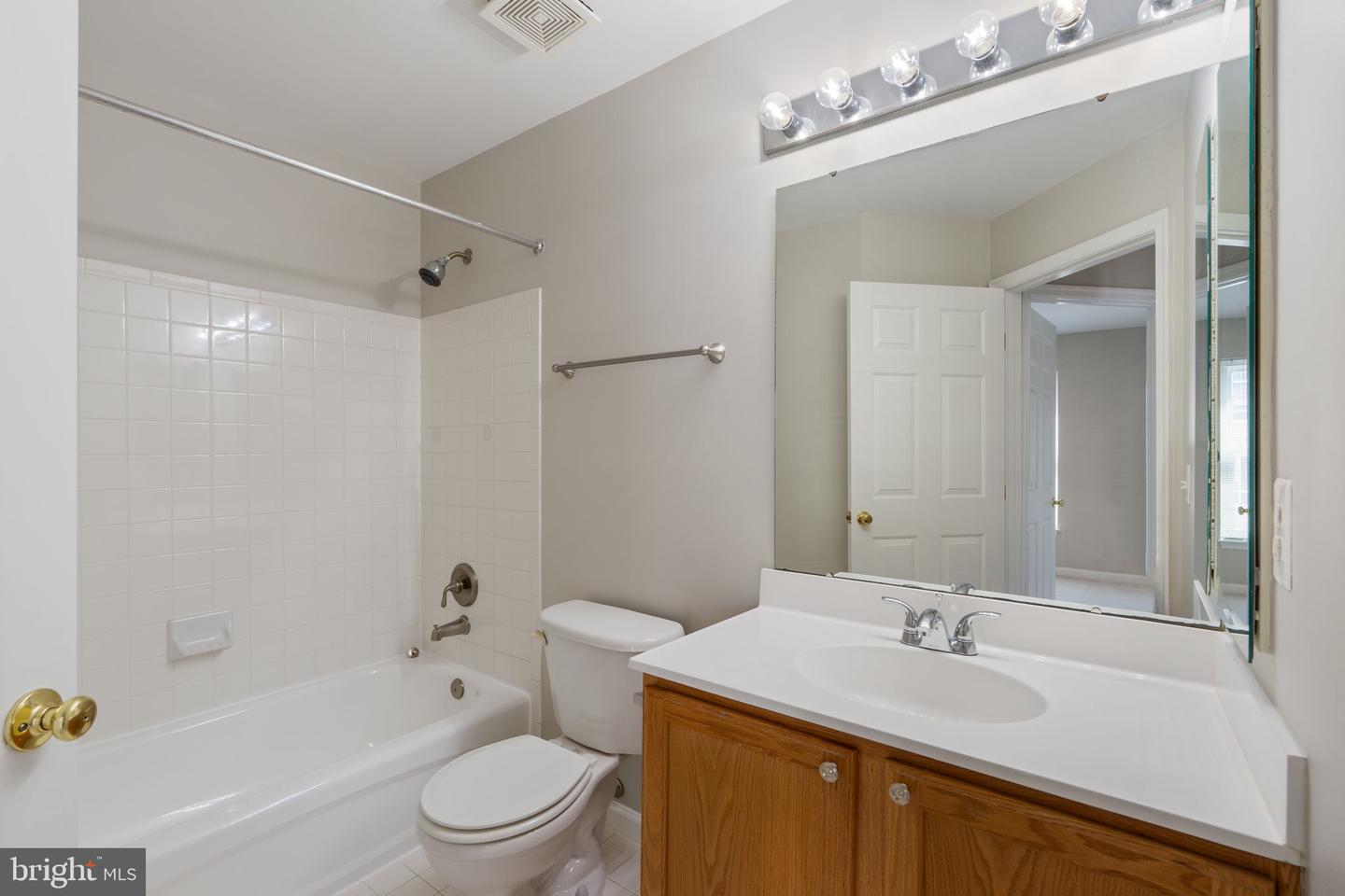 5112 Grimm Dr Property Photo 28