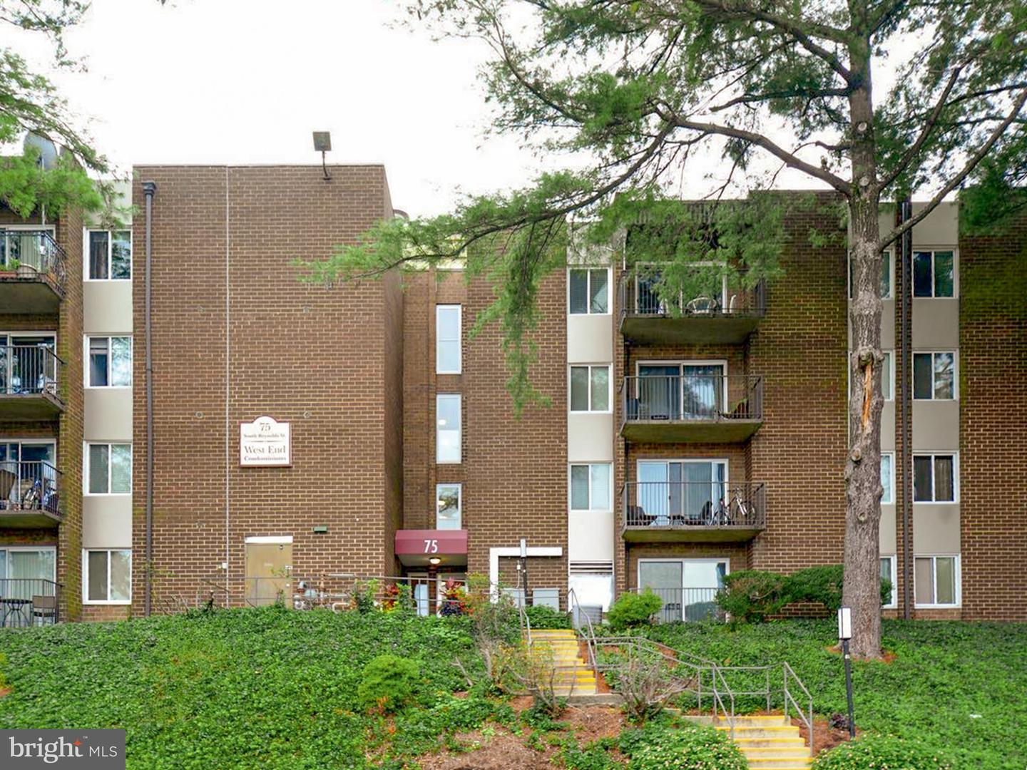 75 S REYNOLDS ST #116 Property Photo 1