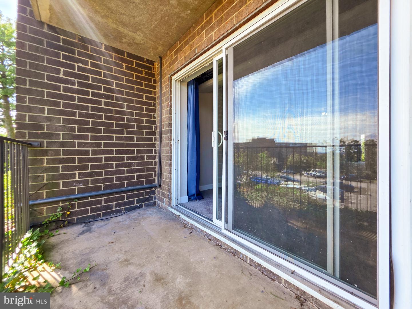 75 S Reynolds St #116 Property Photo 7