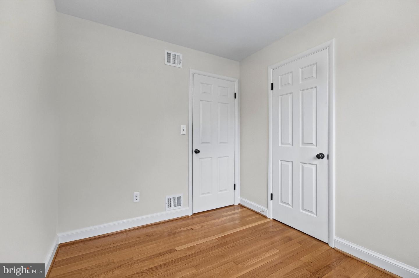 2214 Commonwealth Ave Property Photo 18