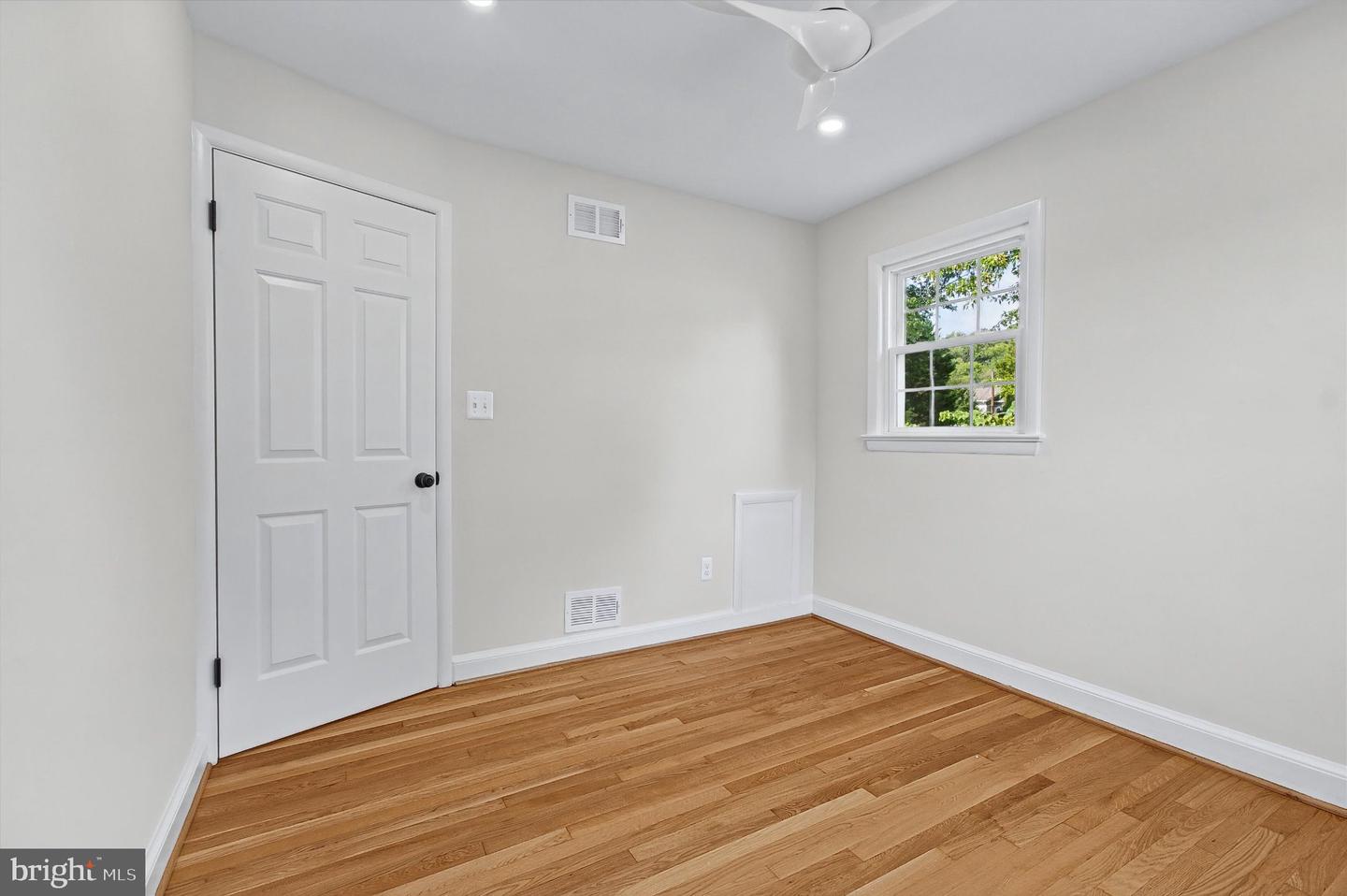 2214 Commonwealth Ave Property Photo 19