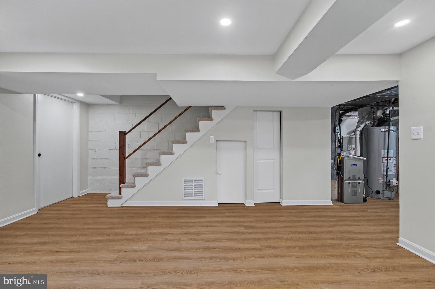 2214 Commonwealth Ave Property Photo 24