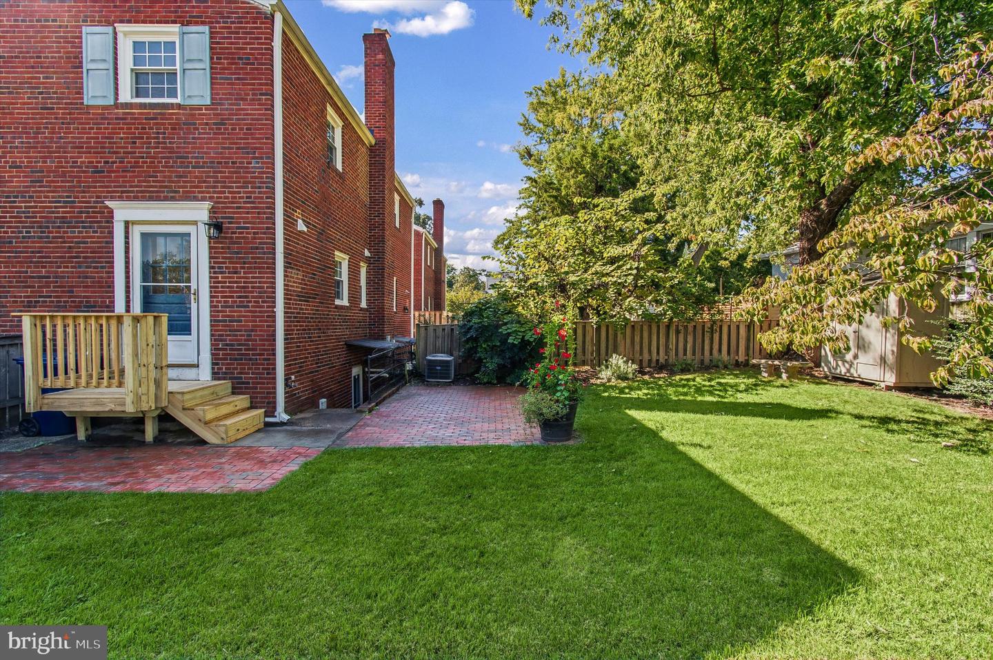 2214 Commonwealth Ave Property Photo 34