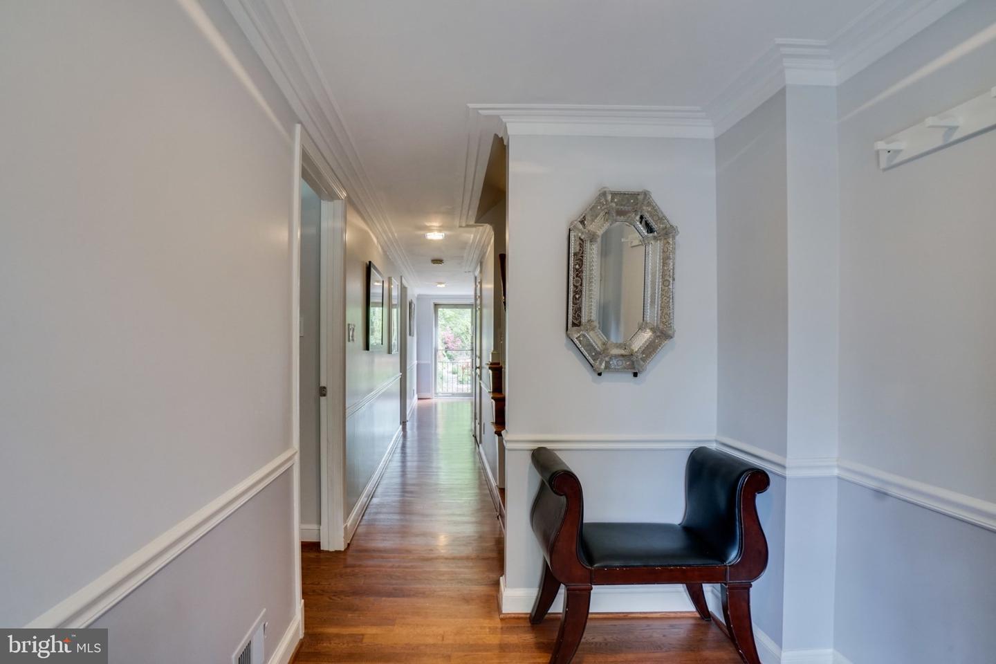 2310 Sanford St Property Photo 6