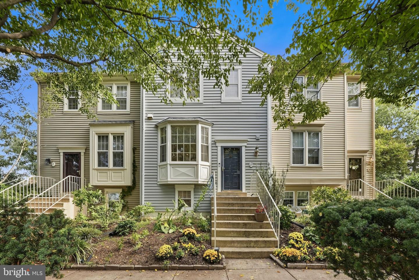 29 Fendall Ave Property Photo 1