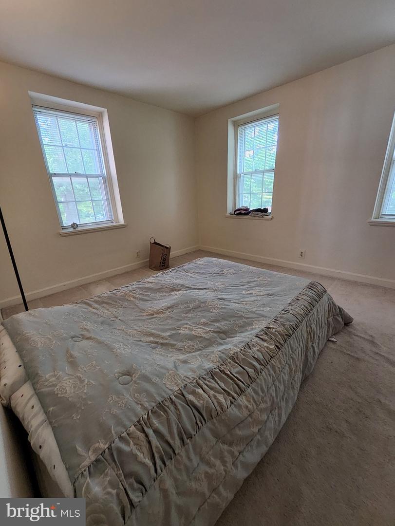 2942 S Columbus St #b2 Property Photo 6