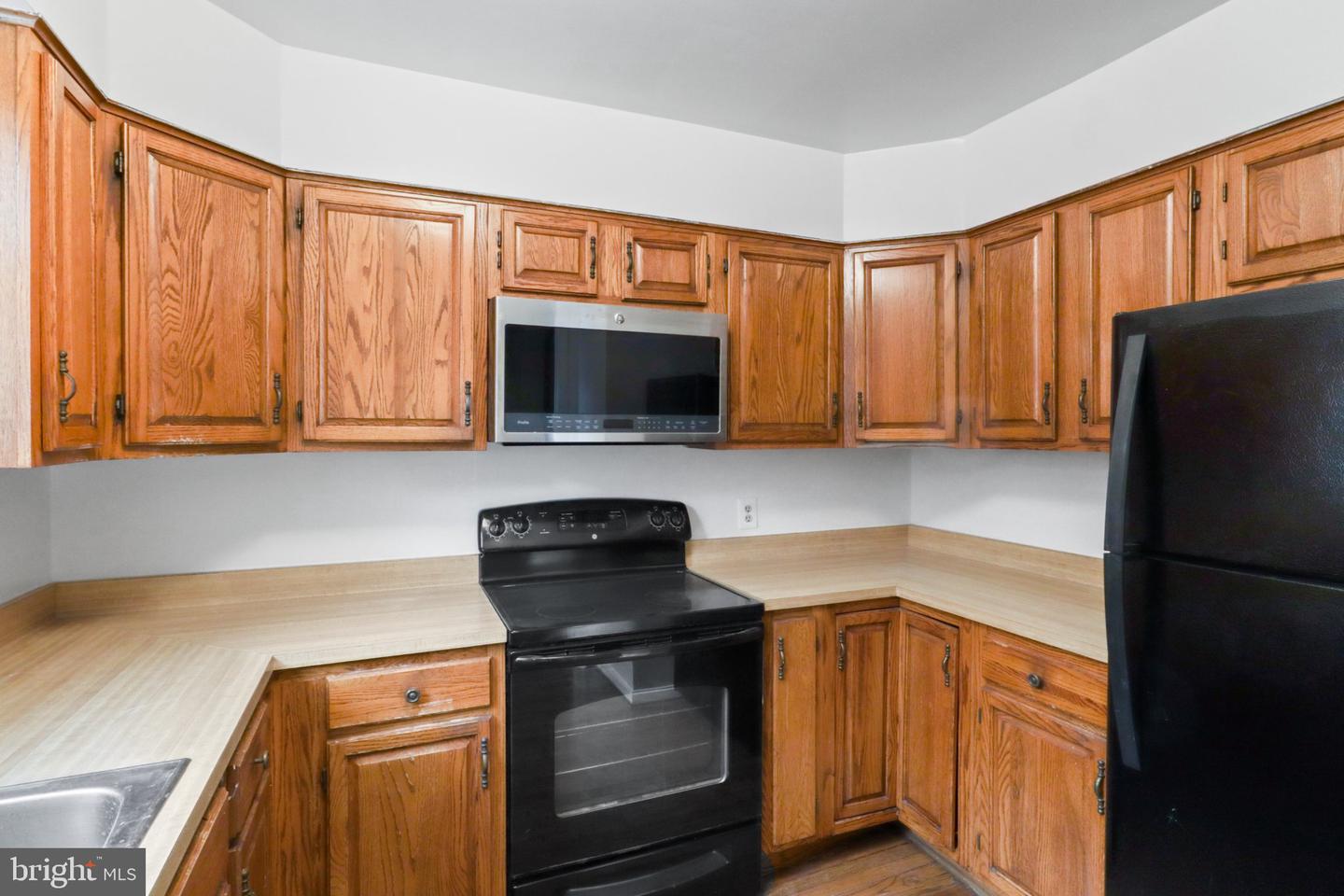 441 Old Town Ct Property Photo 7