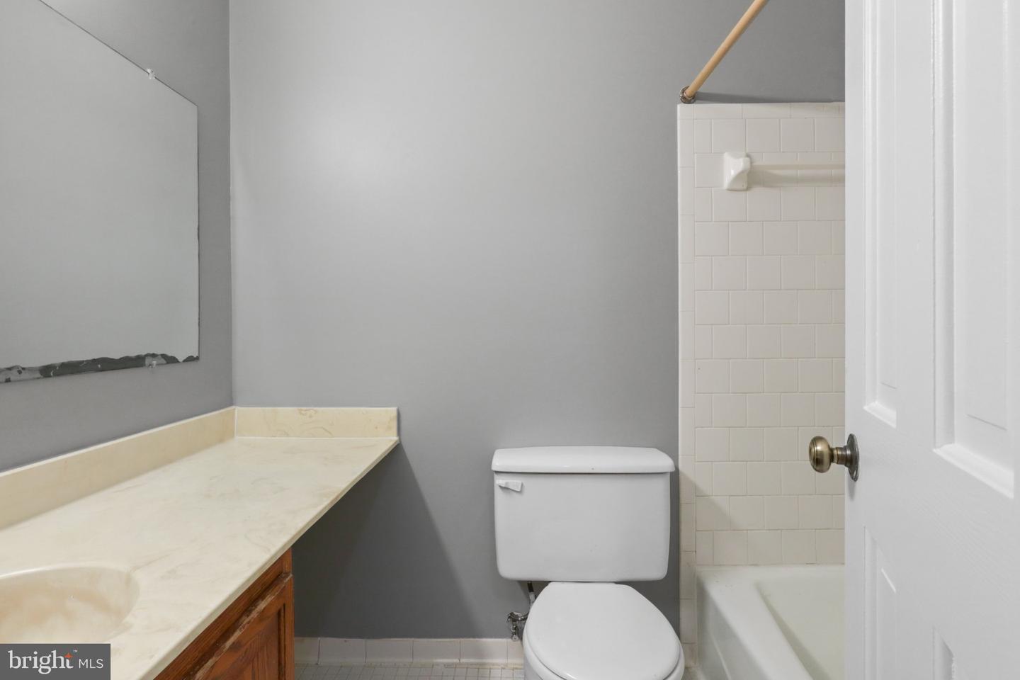 441 Old Town Ct Property Photo 10