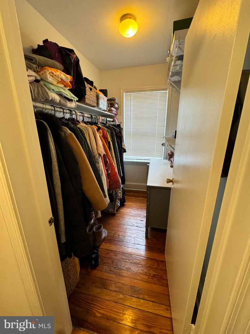 1119 Duke St Property Photo 11