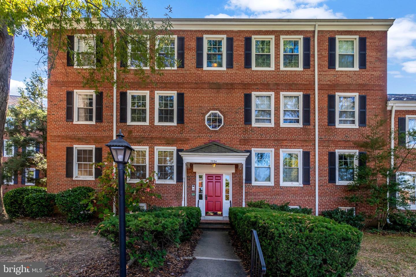 2994 S COLUMBUS ST #B1 Property Photo 1