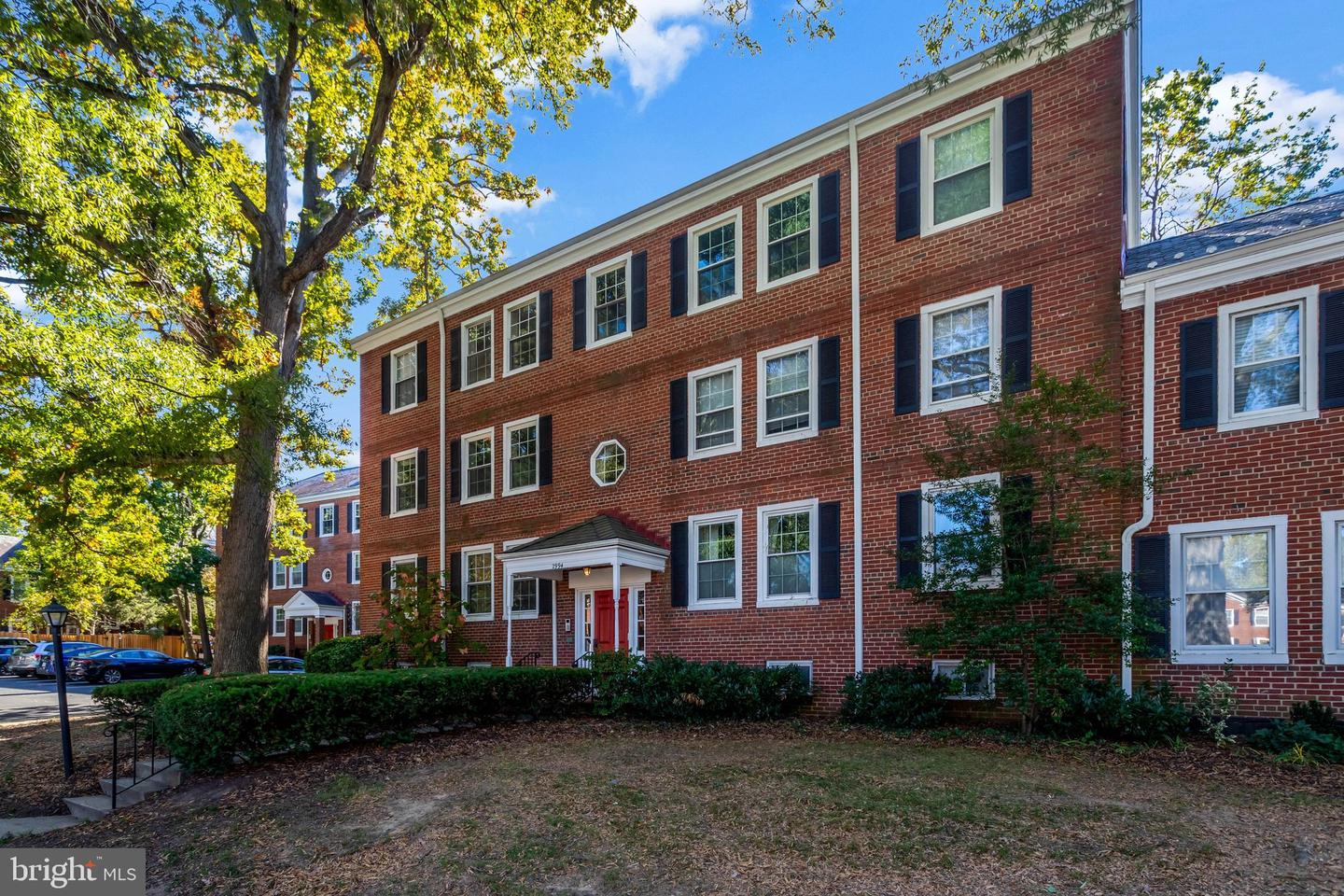 2994 S Columbus St #b1 Property Photo 2