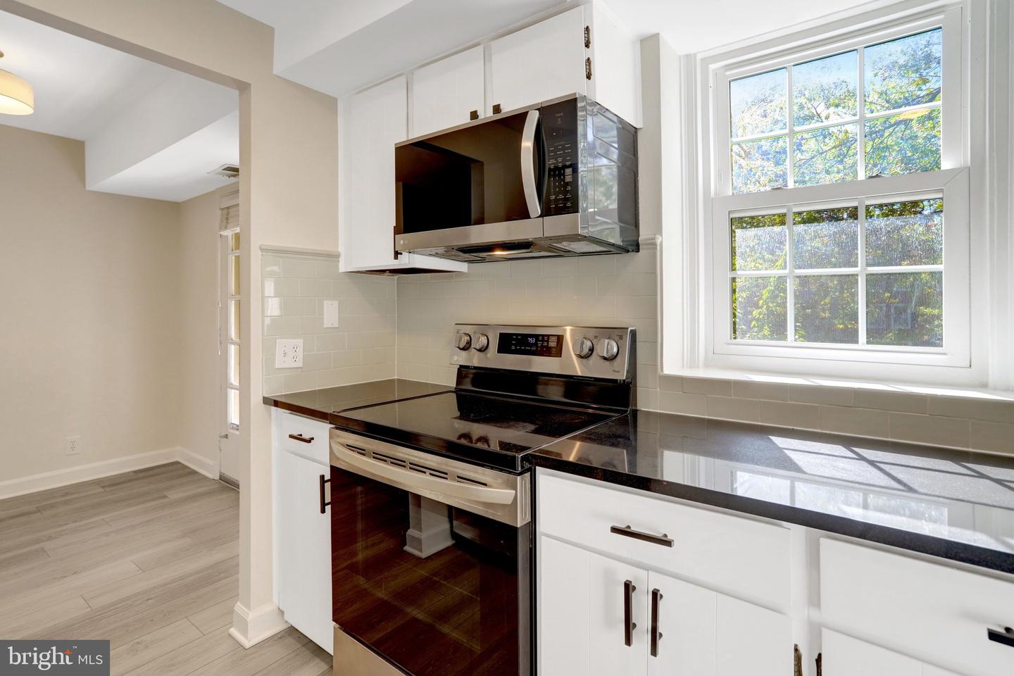 2994 S Columbus St #b1 Property Photo 16