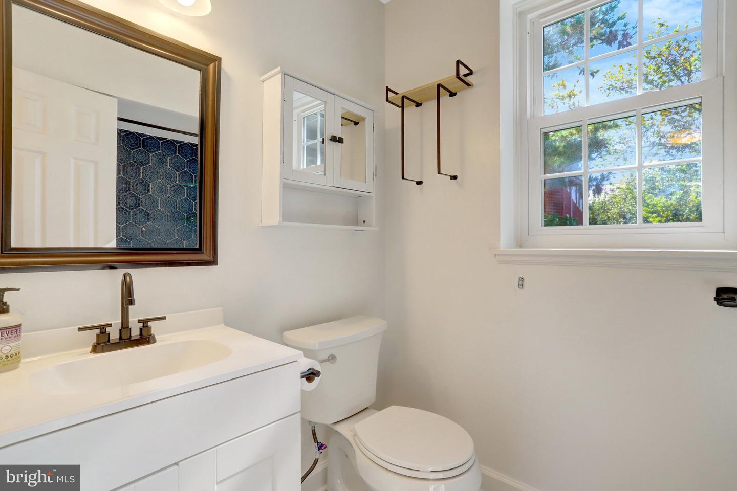 2994 S Columbus St #b1 Property Photo 25