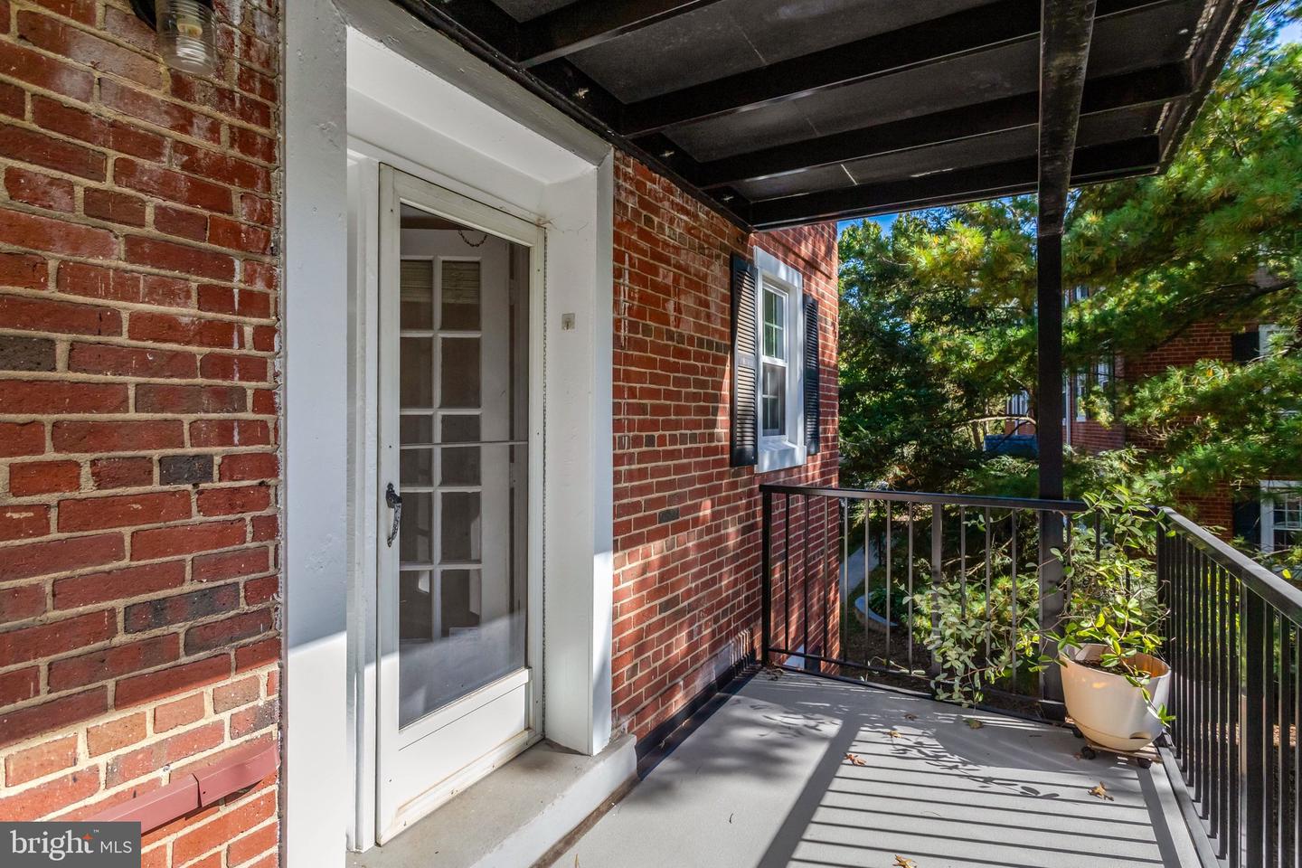 2994 S Columbus St #b1 Property Photo 32
