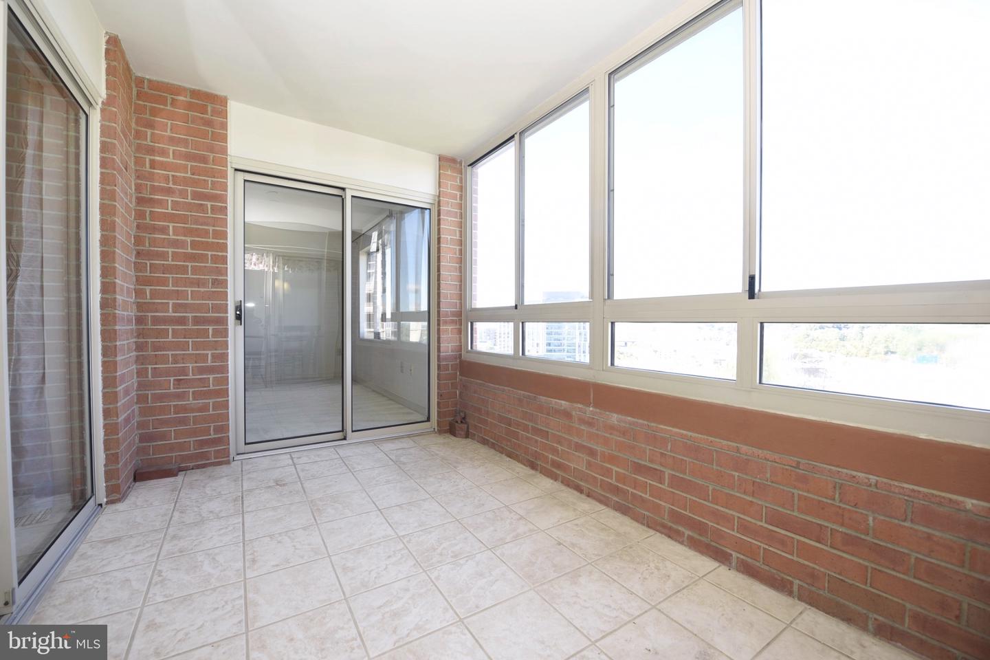 2151 Jamieson Ave #1611 Property Photo 6