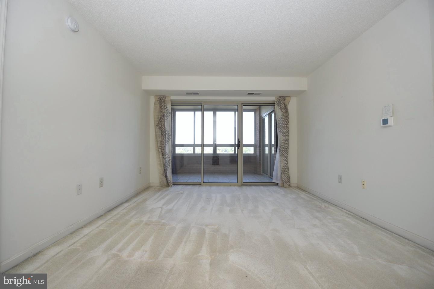 2151 Jamieson Ave #1611 Property Photo 10