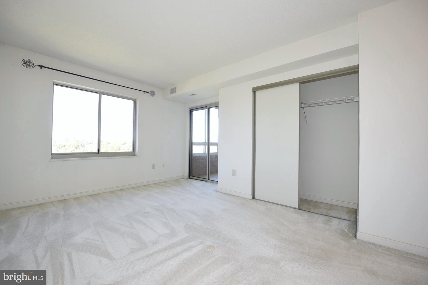 2151 Jamieson Ave #1611 Property Photo 16
