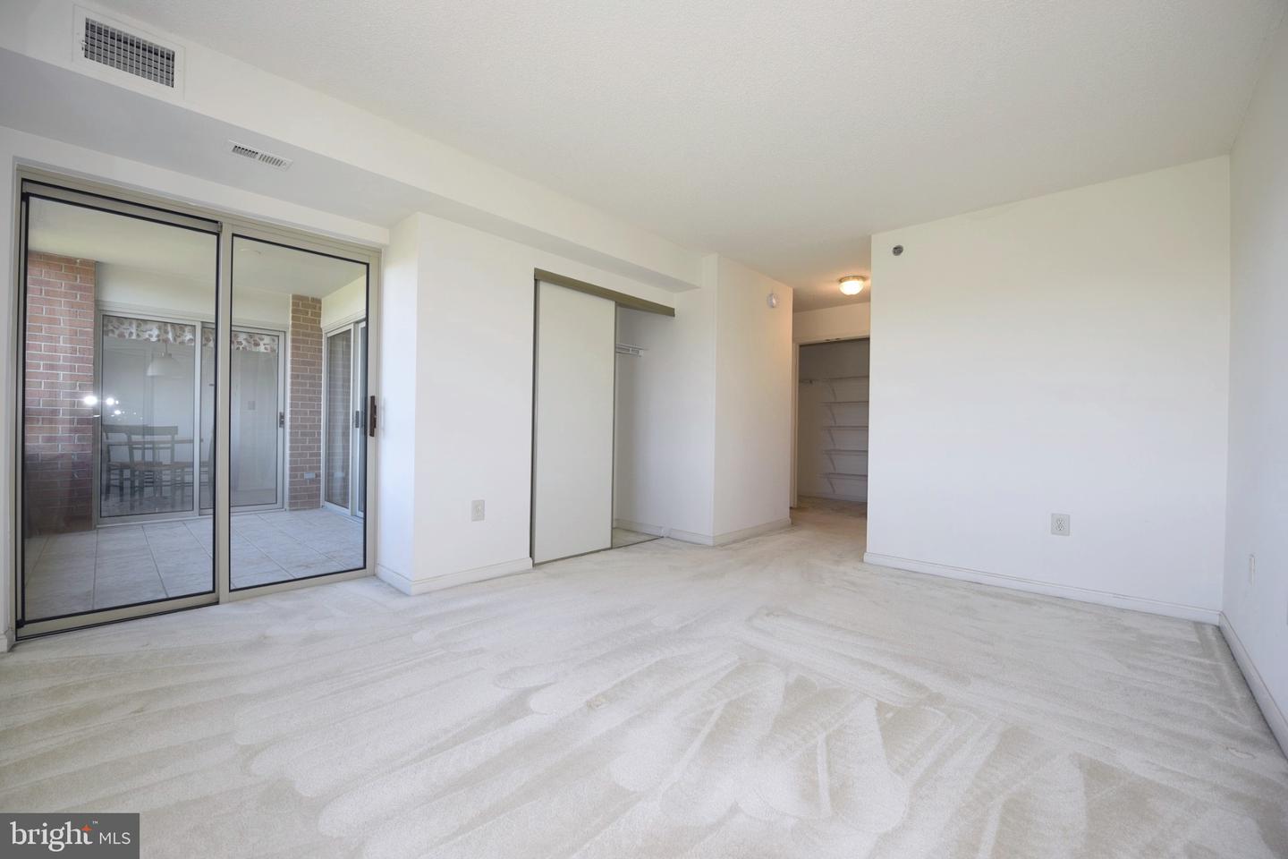 2151 Jamieson Ave #1611 Property Photo 17