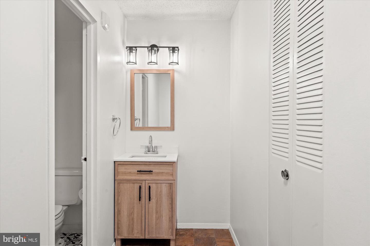 1225 Martha Custis Dr #905 Property Photo 8