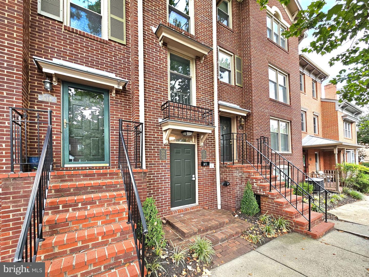516 N WEST ST Property Photo 1