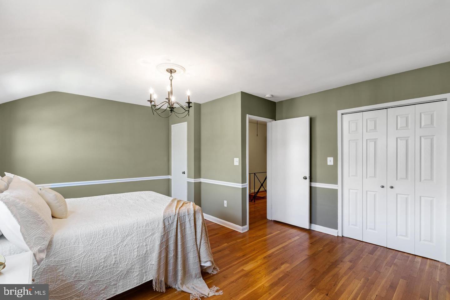2511 N Dearing St Property Photo 23